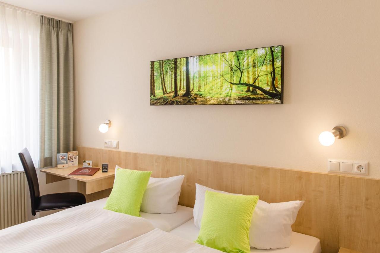 Akzent Hotel Meerfraeulein Wemding Dış mekan fotoğraf