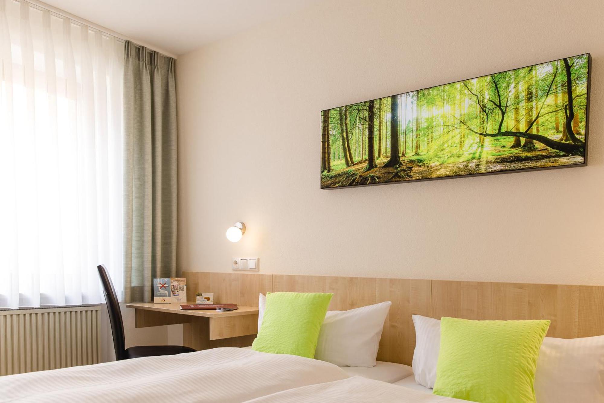 Akzent Hotel Meerfraeulein Wemding Dış mekan fotoğraf